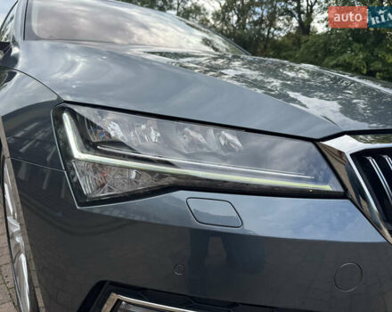 Серый Шкода Суперб, объемом двигателя 2 л и пробегом 215 тыс. км за 25400 $, фото 26 на Automoto.ua