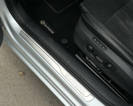 Сірий Шкода Суперб, об'ємом двигуна 1.97 л та пробігом 178 тис. км за 28800 $, фото 9 на Automoto.ua