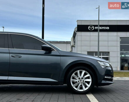 Серый Шкода Суперб, объемом двигателя 2 л и пробегом 218 тыс. км за 19999 $, фото 24 на Automoto.ua