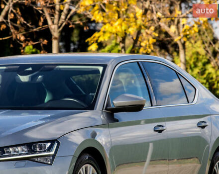 Сірий Шкода Суперб, об'ємом двигуна 1.97 л та пробігом 163 тис. км за 27300 $, фото 7 на Automoto.ua