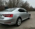 Сірий Шкода Суперб, об'ємом двигуна 2 л та пробігом 176 тис. км за 27500 $, фото 4 на Automoto.ua
