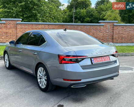 Серый Шкода Суперб, объемом двигателя 1.97 л и пробегом 202 тыс. км за 26999 $, фото 24 на Automoto.ua