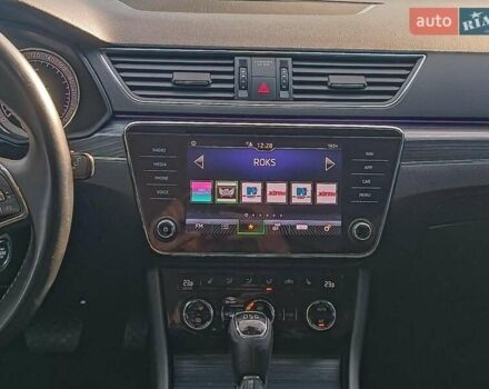 Серый Шкода Суперб, объемом двигателя 2 л и пробегом 139 тыс. км за 29990 $, фото 16 на Automoto.ua