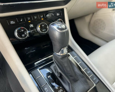 Серый Шкода Суперб, объемом двигателя 1.97 л и пробегом 202 тыс. км за 26999 $, фото 50 на Automoto.ua