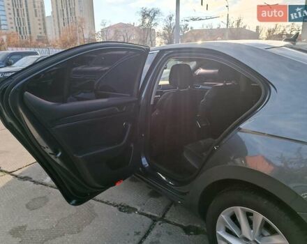 Серый Шкода Суперб, объемом двигателя 2 л и пробегом 139 тыс. км за 29990 $, фото 12 на Automoto.ua