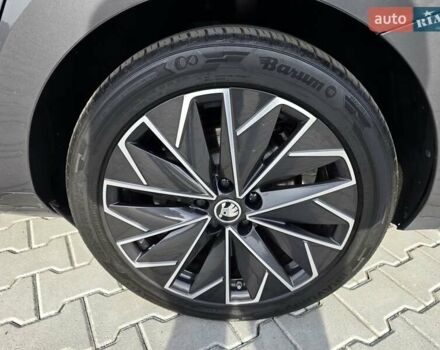 Шкода Суперб 2021 у Ковель на Automoto.ua Сірий Шкода Суперб, об'ємом двигуна 1.97 л та пробігом 171 тис. км за 31900 $, фото 4 на Automoto.ua