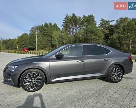 Шкода Суперб 2021 у Ковель на Automoto.ua Сірий Шкода Суперб, об'ємом двигуна 1.97 л та пробігом 171 тис. км за 31900 $, фото 10 на Automoto.ua