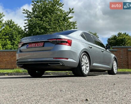 Серый Шкода Суперб, объемом двигателя 1.97 л и пробегом 202 тыс. км за 26999 $, фото 40 на Automoto.ua