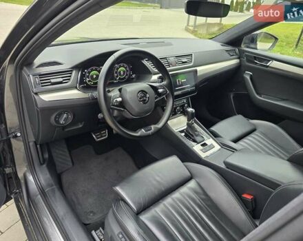 Сірий Шкода Суперб, об'ємом двигуна 1.97 л та пробігом 171 тис. км за 32500 $, фото 32 на Automoto.ua