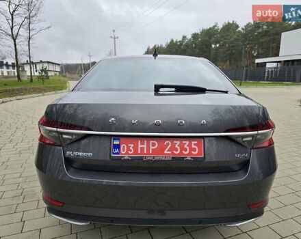 Сірий Шкода Суперб, об'ємом двигуна 1.97 л та пробігом 172 тис. км за 31300 $, фото 15 на Automoto.ua