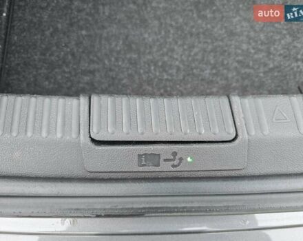 Сірий Шкода Суперб, об'ємом двигуна 1.97 л та пробігом 172 тис. км за 31300 $, фото 69 на Automoto.ua