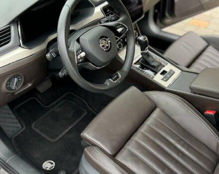 Серый Шкода Суперб, объемом двигателя 1.97 л и пробегом 84 тыс. км за 34700 $, фото 19 на Automoto.ua