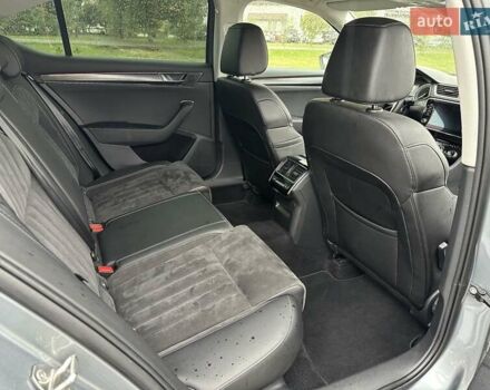 Серый Шкода Суперб, объемом двигателя 1.98 л и пробегом 55 тыс. км за 30900 $, фото 10 на Automoto.ua