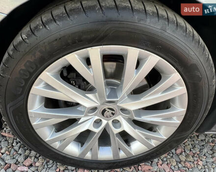 Серый Шкода Суперб, объемом двигателя 1.97 л и пробегом 202 тыс. км за 26999 $, фото 75 на Automoto.ua