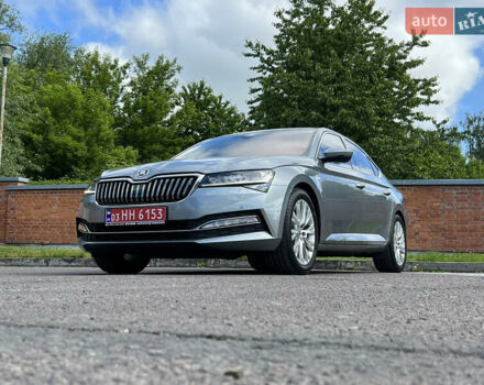 Серый Шкода Суперб, объемом двигателя 1.97 л и пробегом 202 тыс. км за 26999 $, фото 10 на Automoto.ua