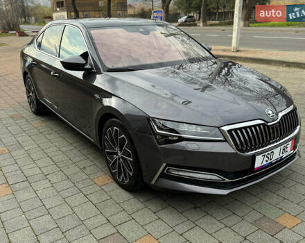 Серый Шкода Суперб, объемом двигателя 1.97 л и пробегом 84 тыс. км за 34700 $, фото 2 на Automoto.ua