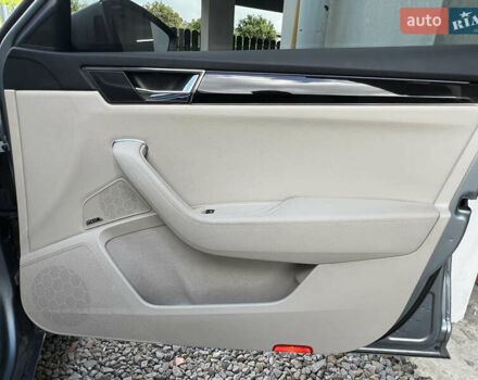 Серый Шкода Суперб, объемом двигателя 1.97 л и пробегом 202 тыс. км за 26999 $, фото 69 на Automoto.ua