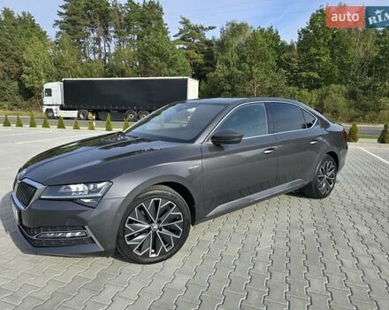 Шкода Суперб 2021 у Ковель на Automoto.ua Сірий Шкода Суперб, об'ємом двигуна 1.97 л та пробігом 171 тис. км за 31900 $, фото 7 на Automoto.ua