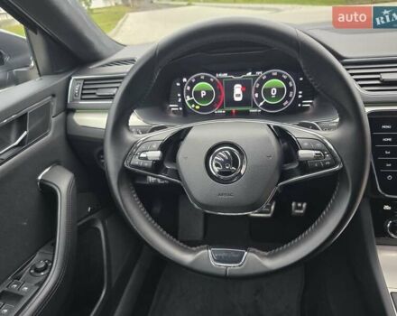 Сірий Шкода Суперб, об'ємом двигуна 1.97 л та пробігом 171 тис. км за 32500 $, фото 62 на Automoto.ua