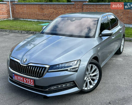 Серый Шкода Суперб, объемом двигателя 1.97 л и пробегом 202 тыс. км за 26999 $, фото 6 на Automoto.ua