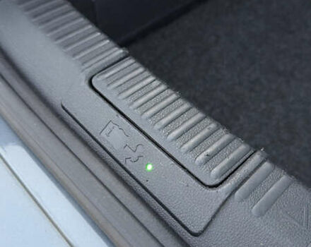 Серый Шкода Суперб, объемом двигателя 2 л и пробегом 198 тыс. км за 29500 $, фото 49 на Automoto.ua