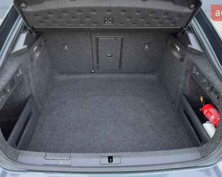 Серый Шкода Суперб, объемом двигателя 2 л и пробегом 198 тыс. км за 29500 $, фото 50 на Automoto.ua