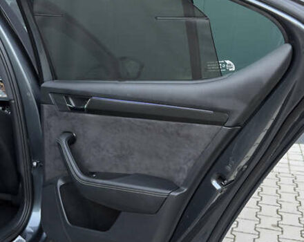 Серый Шкода Суперб, объемом двигателя 2 л и пробегом 198 тыс. км за 29500 $, фото 59 на Automoto.ua