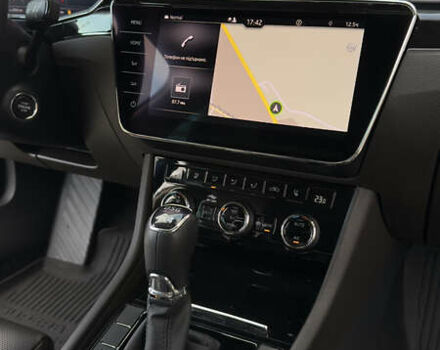 Серый Шкода Суперб, объемом двигателя 2 л и пробегом 208 тыс. км за 28900 $, фото 43 на Automoto.ua