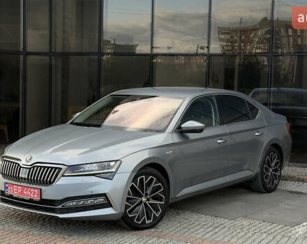 Серый Шкода Суперб, объемом двигателя 2 л и пробегом 208 тыс. км за 28900 $, фото 1 на Automoto.ua