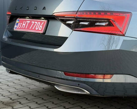 Серый Шкода Суперб, объемом двигателя 2 л и пробегом 198 тыс. км за 29500 $, фото 31 на Automoto.ua