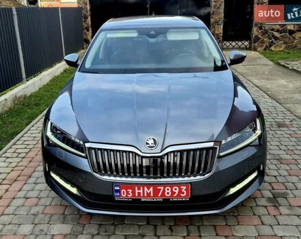 Серый Шкода Суперб, объемом двигателя 1.97 л и пробегом 187 тыс. км за 26800 $, фото 29 на Automoto.ua