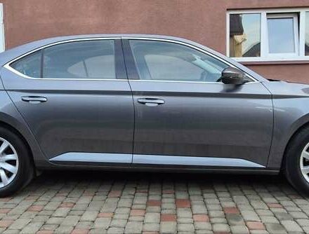 Серый Шкода Суперб, объемом двигателя 1.97 л и пробегом 187 тыс. км за 26800 $, фото 12 на Automoto.ua