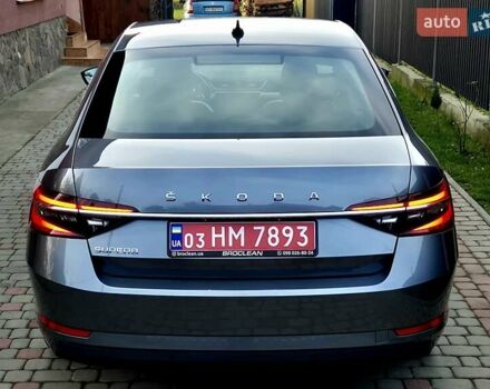 Серый Шкода Суперб, объемом двигателя 1.97 л и пробегом 187 тыс. км за 26800 $, фото 26 на Automoto.ua