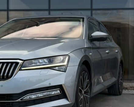 Серый Шкода Суперб, объемом двигателя 2 л и пробегом 208 тыс. км за 28900 $, фото 32 на Automoto.ua