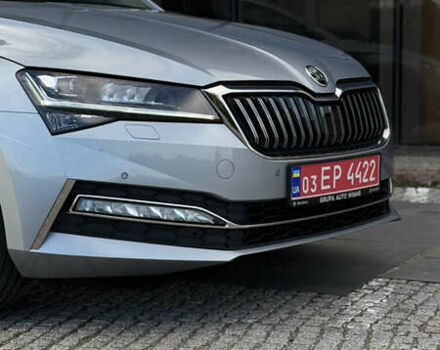 Серый Шкода Суперб, объемом двигателя 2 л и пробегом 208 тыс. км за 28900 $, фото 6 на Automoto.ua