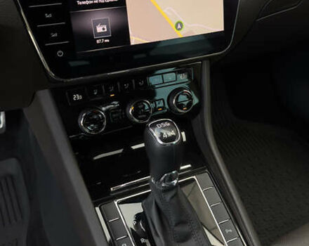 Серый Шкода Суперб, объемом двигателя 2 л и пробегом 208 тыс. км за 28900 $, фото 40 на Automoto.ua