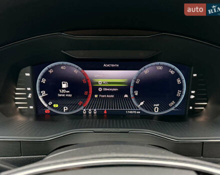 Сірий Шкода Суперб, об'ємом двигуна 1.97 л та пробігом 170 тис. км за 28500 $, фото 38 на Automoto.ua