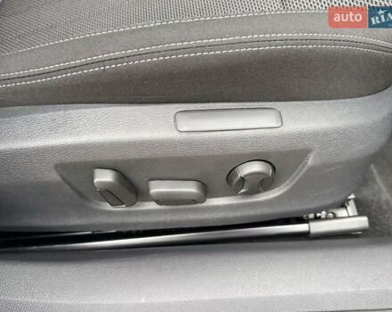 Сірий Шкода Суперб, об'ємом двигуна 1.97 л та пробігом 170 тис. км за 28500 $, фото 28 на Automoto.ua