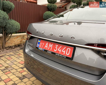 Сірий Шкода Суперб, об'ємом двигуна 1.97 л та пробігом 170 тис. км за 28500 $, фото 10 на Automoto.ua