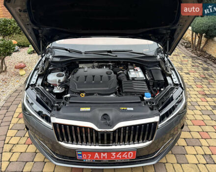 Сірий Шкода Суперб, об'ємом двигуна 1.97 л та пробігом 170 тис. км за 28500 $, фото 56 на Automoto.ua