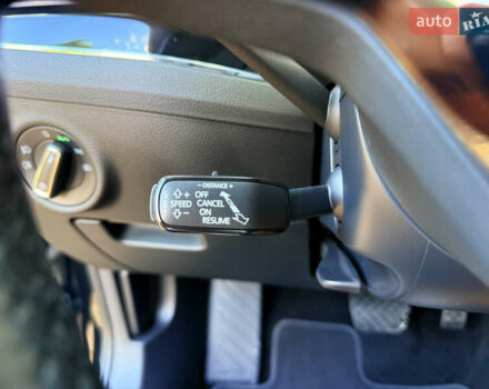 Сірий Шкода Суперб, об'ємом двигуна 1.97 л та пробігом 170 тис. км за 28500 $, фото 60 на Automoto.ua