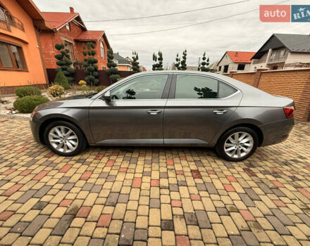 Сірий Шкода Суперб, об'ємом двигуна 1.97 л та пробігом 170 тис. км за 28500 $, фото 13 на Automoto.ua