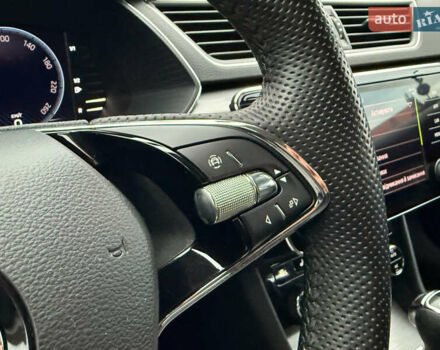 Сірий Шкода Суперб, об'ємом двигуна 1.97 л та пробігом 170 тис. км за 28500 $, фото 47 на Automoto.ua