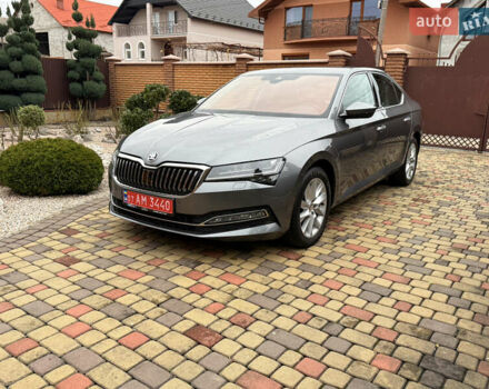 Сірий Шкода Суперб, об'ємом двигуна 1.97 л та пробігом 170 тис. км за 28500 $, фото 17 на Automoto.ua