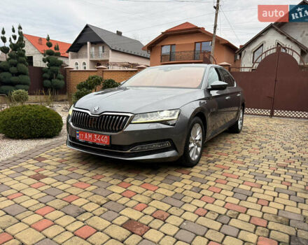 Сірий Шкода Суперб, об'ємом двигуна 1.97 л та пробігом 170 тис. км за 28500 $, фото 54 на Automoto.ua