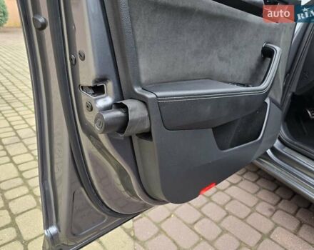 Сірий Шкода Суперб, об'ємом двигуна 1.97 л та пробігом 195 тис. км за 32800 $, фото 68 на Automoto.ua