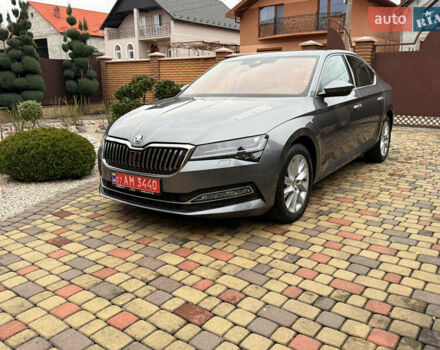 Сірий Шкода Суперб, об'ємом двигуна 1.97 л та пробігом 170 тис. км за 28500 $, фото 19 на Automoto.ua