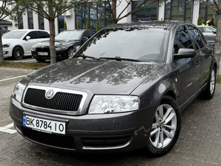 Сірий Шкода Суперб, об'ємом двигуна 1.78 л та пробігом 131 тис. км за 5200 $, фото 1 на Automoto.ua