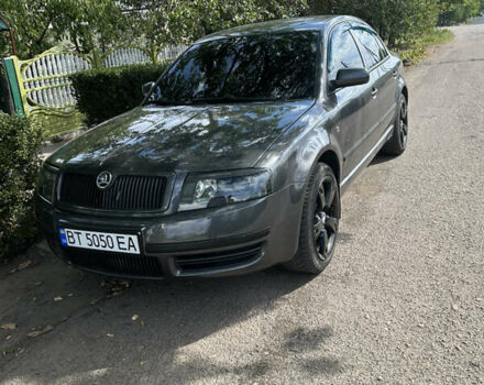 Шкода Суперб 2002 у Кривому Розі на Automoto.ua Сірий Шкода Суперб, об'ємом двигуна 1.9 л та пробігом 390 тис. км за 5600 $, фото 1 на Automoto.ua