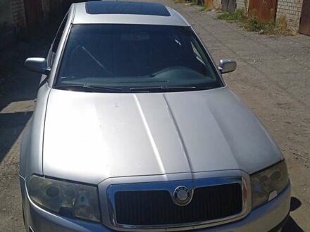 Сірий Шкода Суперб, об'ємом двигуна 1.99 л та пробігом 530 тис. км за 3600 $, фото 1 на Automoto.ua